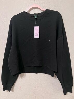 Black Cropped Crewneck Sweatshirt - Women